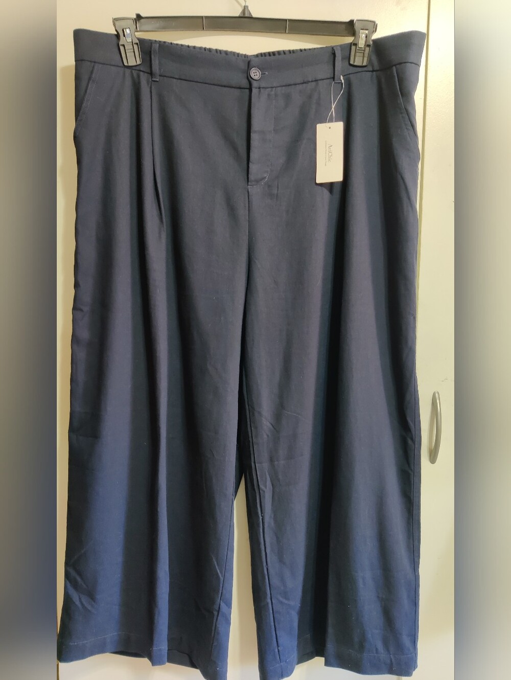 Women's Navy Wide-Leg Dress Pants